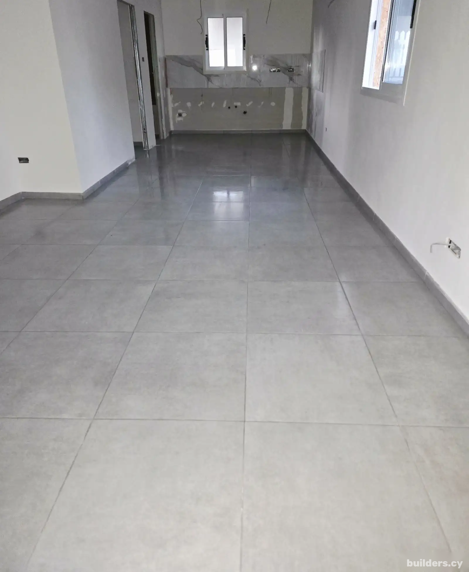 Tiling services bathrooms & exterior and concrete pouring & power trowel finishi — Work portfolio 3