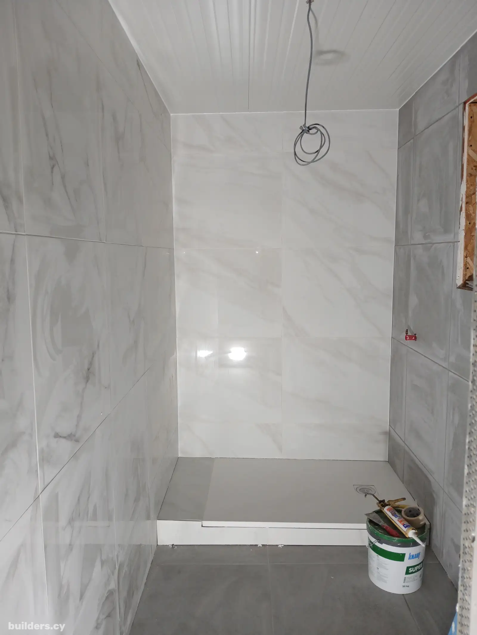 Tiling services bathrooms & exterior and concrete pouring & power trowel finishi — Work portfolio 4