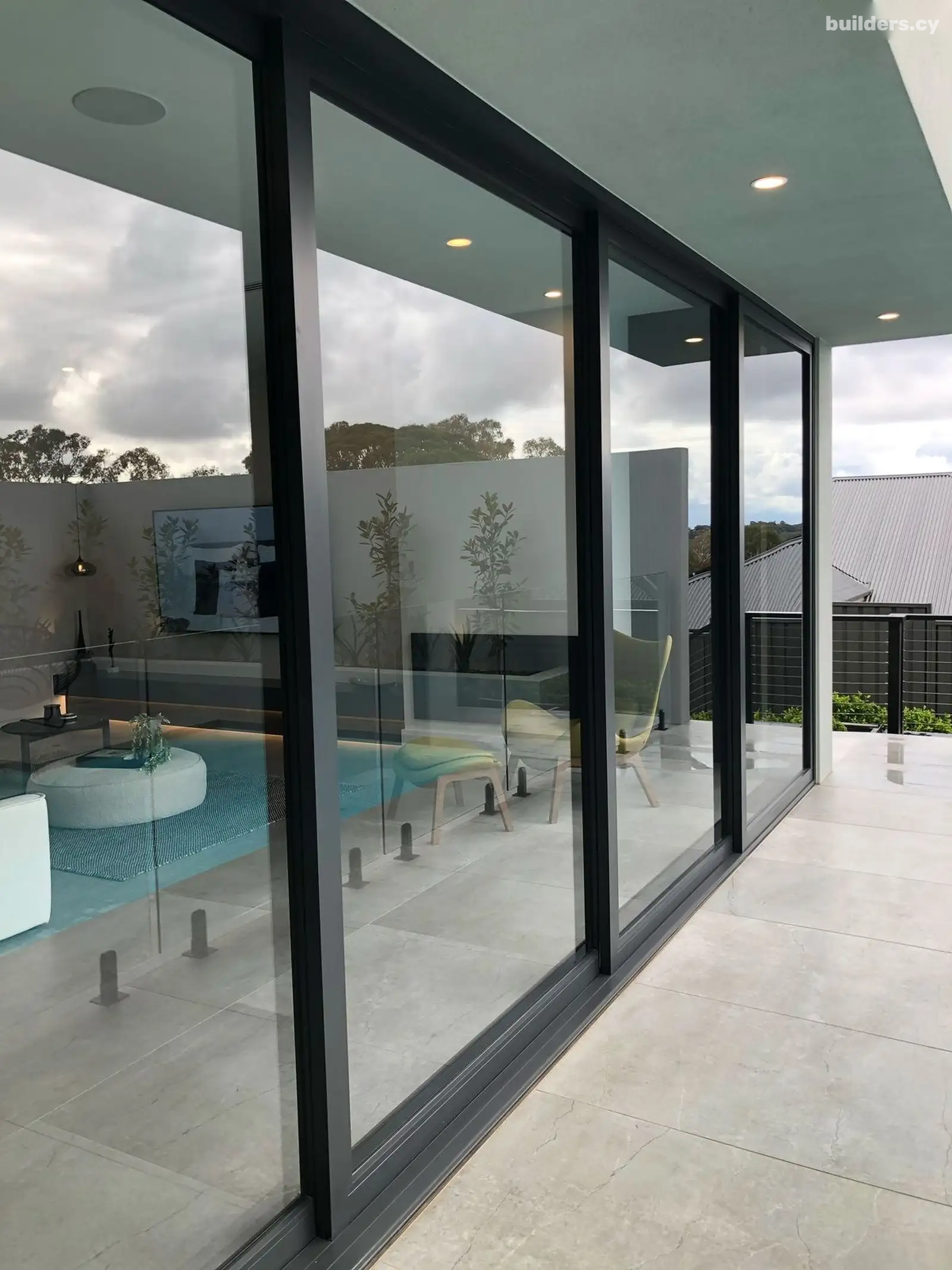 Professional aluminum installation services — Work portfolio 1