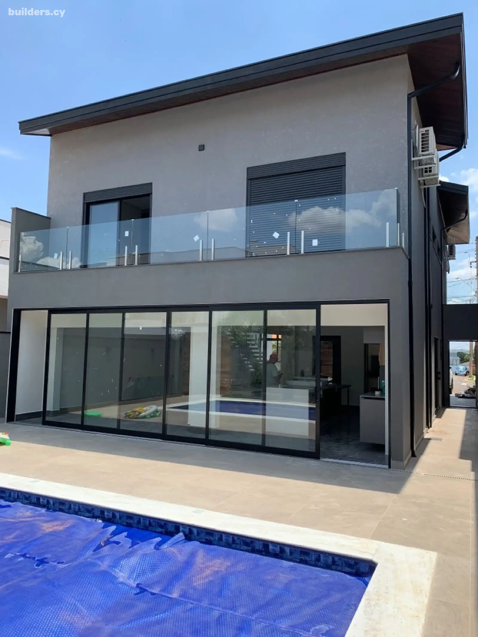 Professional aluminum installation services — Work portfolio 3